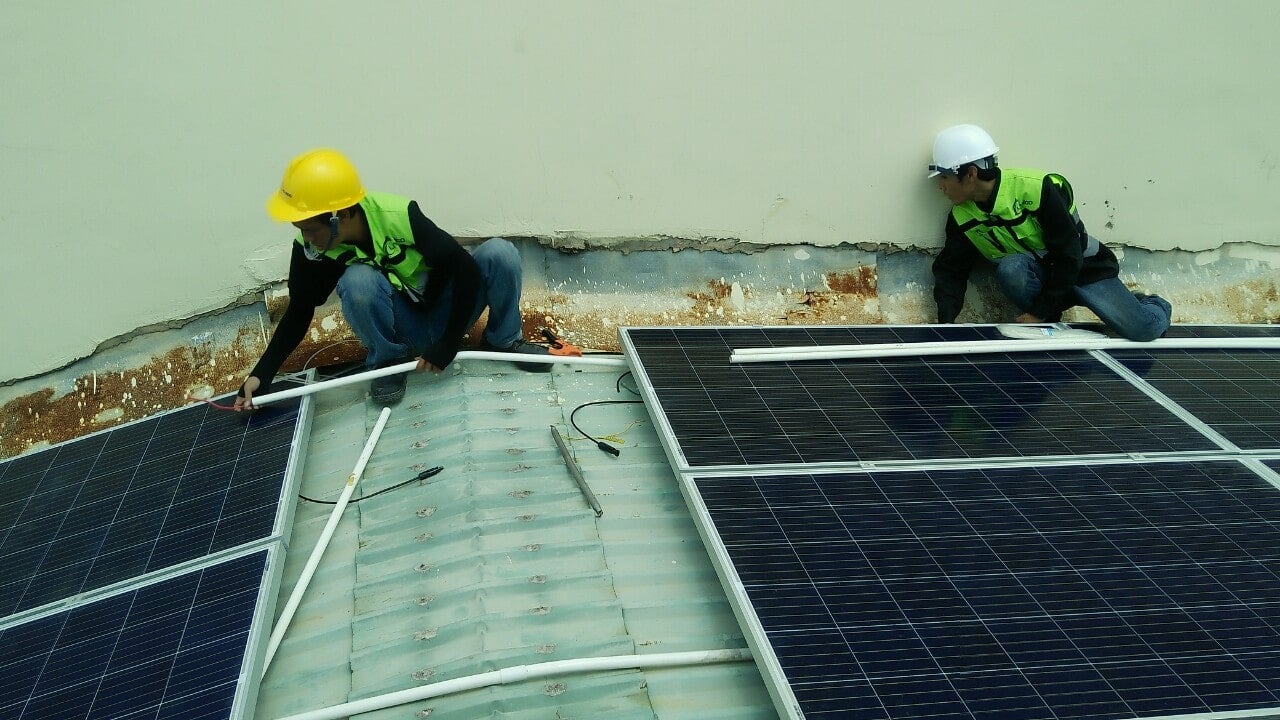 lap dat he thong dien mat troi nha anh Phuc Điện mặt trời hòa lưới 3 kWp
