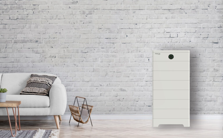 Cách chọn pin lưu trữ điện tốt nhất cho hệ thống điện mặt trời gia đình