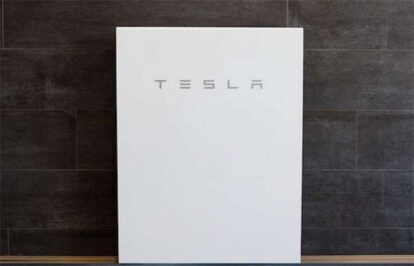 Tesla giảm giá pin lưu trữ năng lượng gia đình