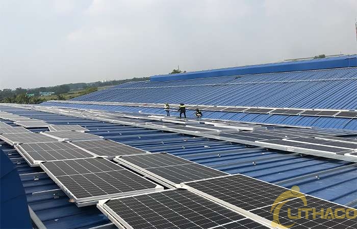 Lắp điện mặt trời miễn phí cho các nhà máy sản xuất 1