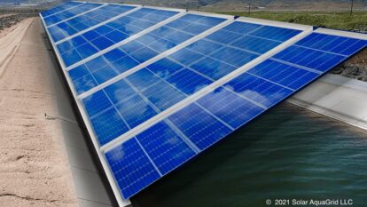 California bao phủ kênh nước bằng tấm pin mặt trời – Một công đôi việc: vừa tiết kiệm nước, vừa tạo ra điện