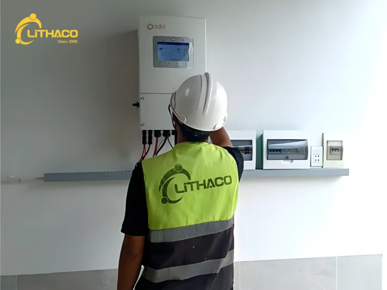 Lắp đặt hệ thống điện mặt trời có lưu trữ 5.8kWp/5kWh tại Công ty Dược Hà Phương 1 Lắp đặt hệ thống điện mặt trời có lưu trữ 5.8kWp/5kWh tại Công ty Dược Hà Phương