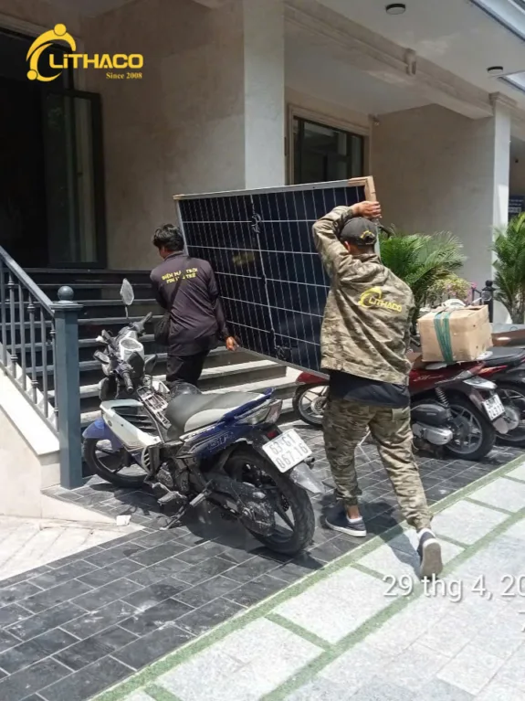 Lắp đặt hoàn thiện hệ thống điện mặt trời có lưu trữ 15kWp/20kWh Anh Kiệt tại TP. Thủ Đức 1