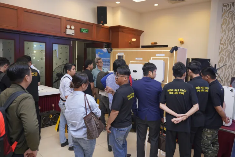 Sôi động Hội thảo 28/11: Thời đại của Pin – Giải pháp BESS cho Gia đình và Nhà máy 11