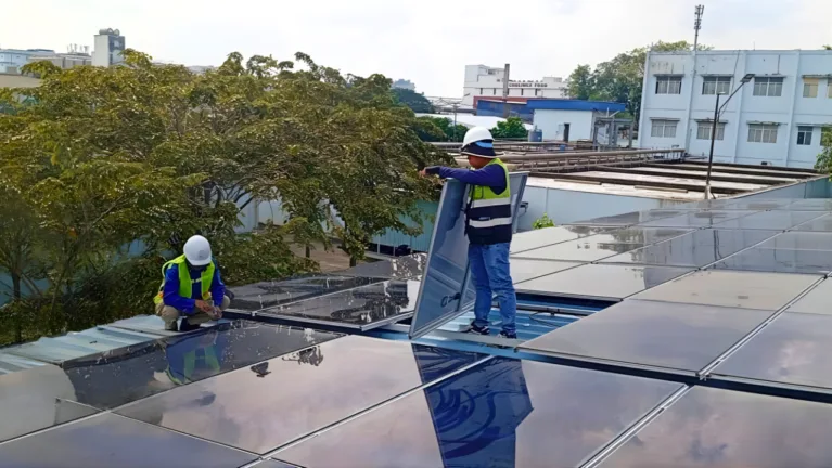 Dịch vụ vận hành và bảo trì nhà máy điện mặt trời