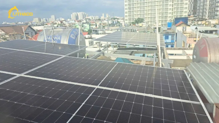 LITHACO hoàn thiện hệ thống điện mặt trời có lưu trữ 11.6kWp/20kWh cho anh Nam tại Phường Bình Phú, TP.HCM 1 LITHACO hoàn thiện hệ thống điện mặt trời có lưu trữ 11.6kWp/20kWh cho anh Nam tại Phường Bình Phú, TP.HCM