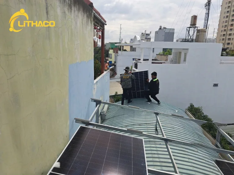 he-thong-dien-mat-troi-co-luu-tru-6.38kWp-5kWh he thong dien mat troi co luu tru 6.38kWp 5kWh