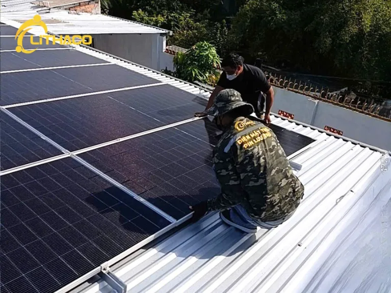 he thong dien mat troi co luu tru 7kWp 15.36kWh