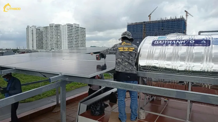 LITHACO hoàn thiện hệ thống điện mặt trời có lưu trữ 8.12kWp/10kWh – 3 pha anh Hồng tại Phường Cát Lái, TP.HCM