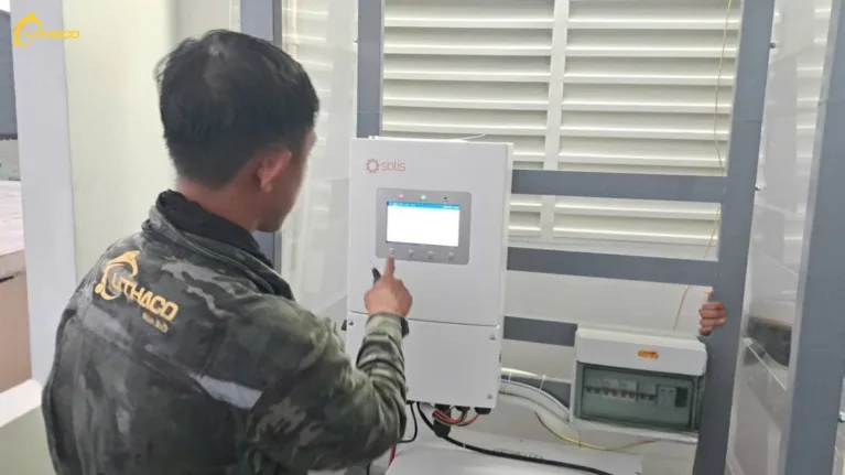 LITHACO hoàn thiện hệ thống điện mặt trời có lưu trữ 5.85kWp/15kWh cho anh Nhã tại Phường Rạch Ông, TP.HCM