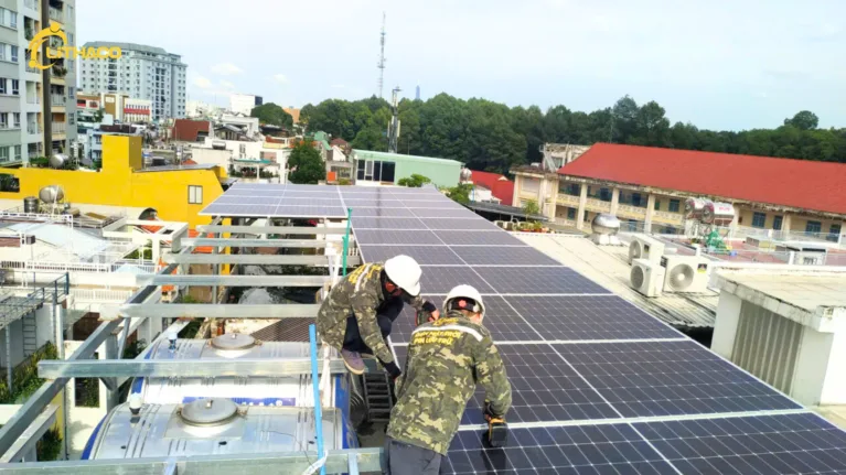 LITHACO hoàn thiện hệ thống điện mặt trời có lưu trữ 13.92kWp/2x5kW/10kWh cho Anh Hùng tại phường Tân Sơn Hòa, TP.HCM