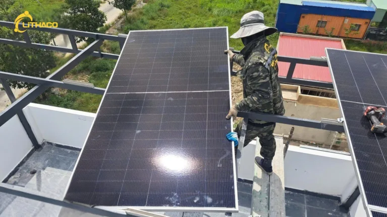 LITHACO hoàn thiện hệ thống điện mặt trời có lưu trữ 11.7kWp/10kWh – 1 pha cho chị Trinh tại Đồng Nai