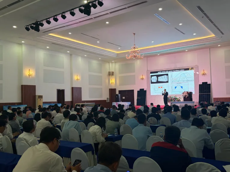 Ngành Công Thương và Điện lực Tây Ninh tổ chức hội thảo về điện mặt trời mái nhà
