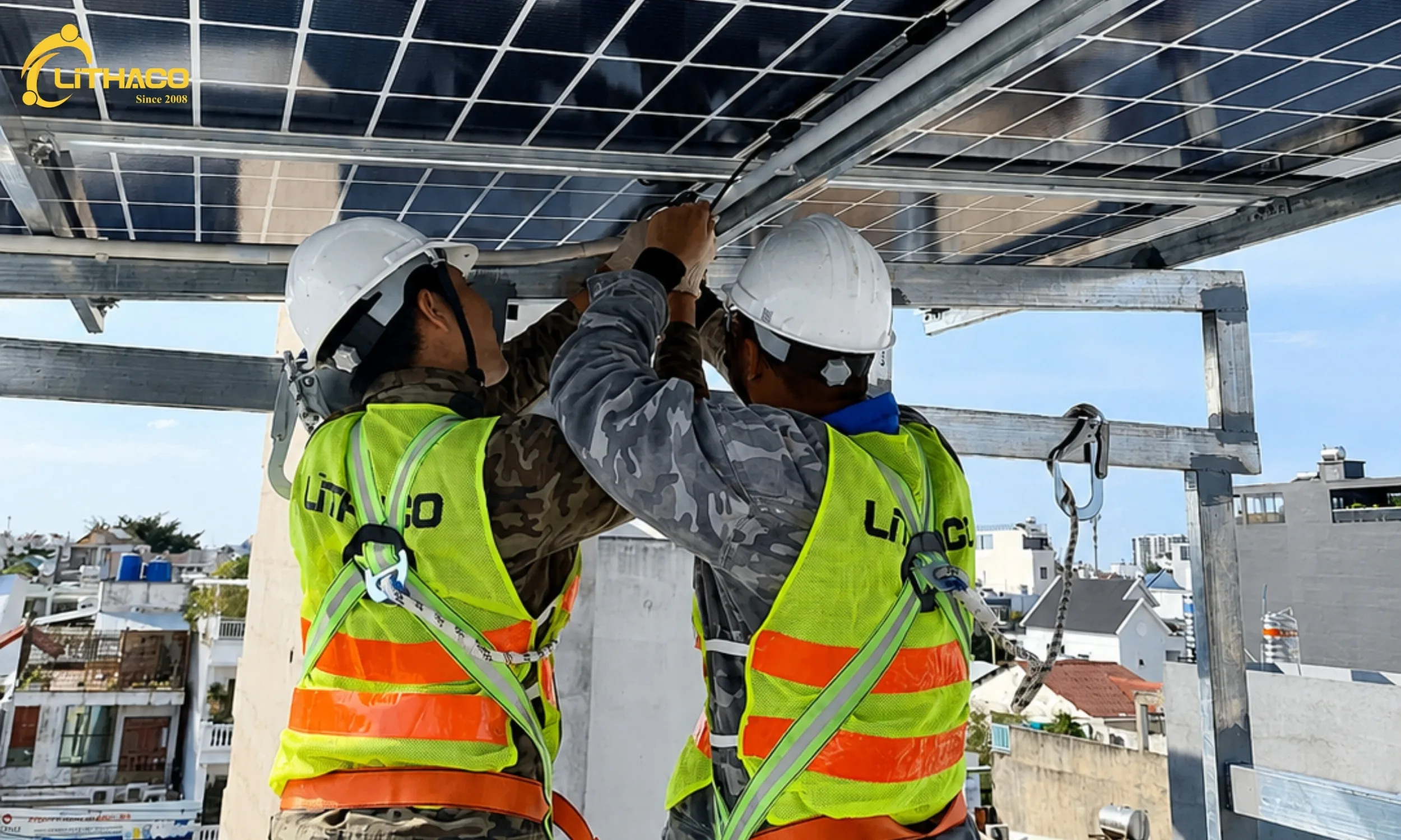 Báo giá lắp điện năng lượng mặt trời trọn gói mới nhất 2026 14 Báo giá lắp điện năng lượng mặt trời trọn gói mới nhất 2026