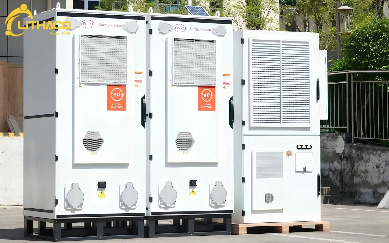 solar-battery-cho-tram-dung-chan-2 Solar battery cho trạm dừng chân: Tối ưu nguồn điện hiệu quả