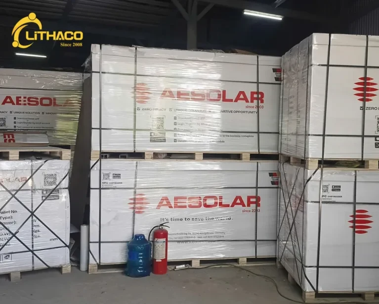 Tấm Pin AE Solar AE720CME-132BDS 720Wp